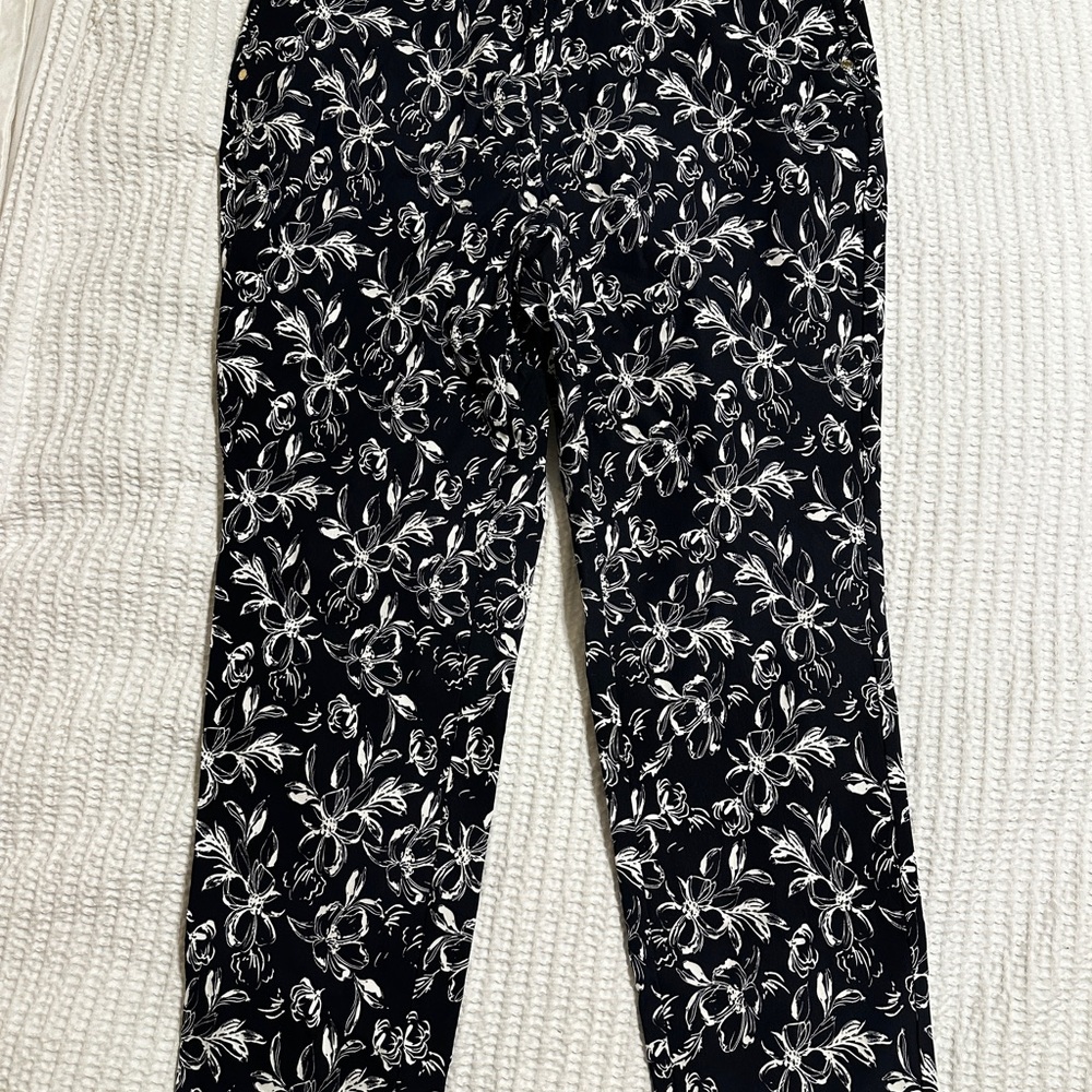 Anne Klein Black and White Floral Chinos